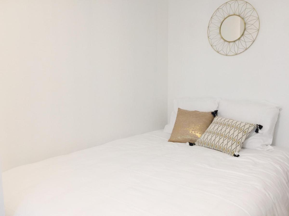 New Apartment In The Heart Of Le Marais París Exterior foto
